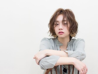 charites | 代々木のヘアサロン