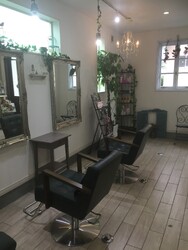 Hair's Blanche | 柏原のヘアサロン