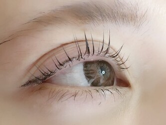 Largo | 薬院/渡辺通/桜坂のアイラッシュ