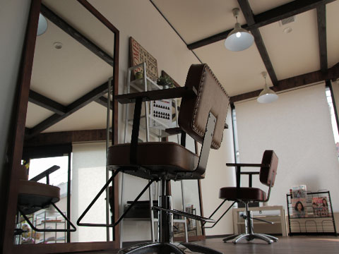 LOG | 八尾のヘアサロン