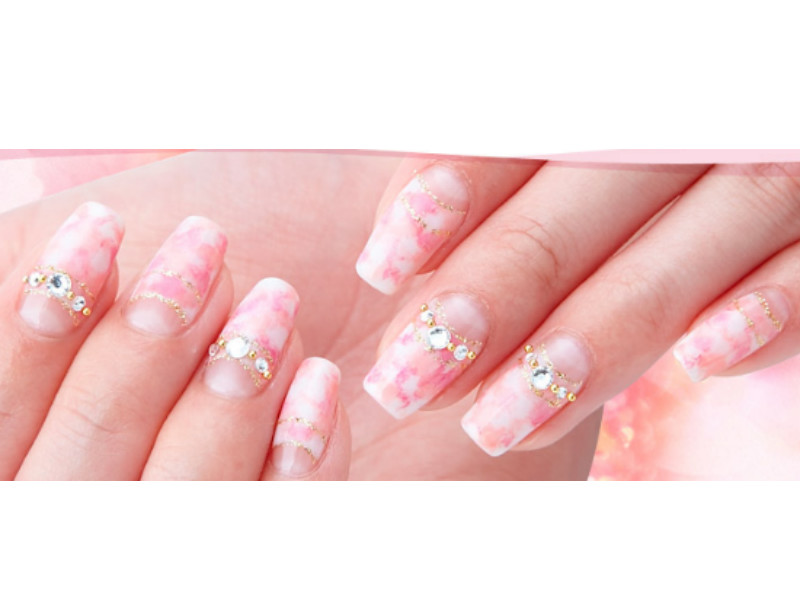 Nail and Eyelash BLUE BEE | 豊岡のネイルサロン