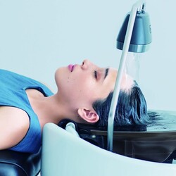 La Bless 大阪梅田サロン[LINKS前] | 梅田のヘアサロン