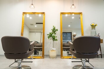 sui【スイ】 | 春日のヘアサロン