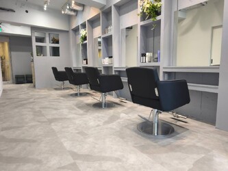 ヘアケア専門店 Nerine 船橋駅南口店 | 船橋のヘアサロン