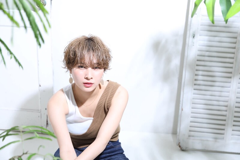 mondo Emerald【モンド エメラルド】 | 河内長野のヘアサロン