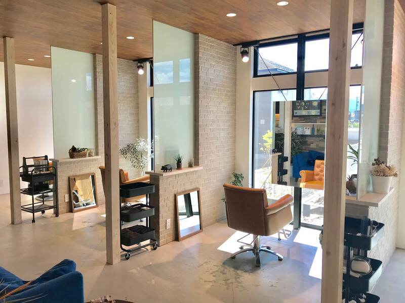 glovers グラバーズヘアー＆エステ | 飯田のヘアサロン