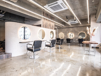 EIGHT chatan 沖縄北谷店【エイト】 | 北谷のヘアサロン