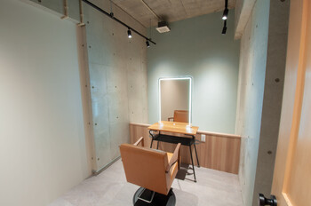 半個室型美容室 Sourire 福岡別府店 | 薬院/渡辺通/桜坂のヘアサロン 半個室型美容室 Sourire 福岡別府店 | 薬院/渡辺通/桜坂のヘアサロン