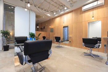 PARK White 代官山【パーク ホワイト】 | 代官山のヘアサロン