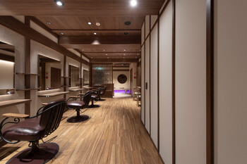 Beautism moon 本郷三丁目店 | 御茶ノ水のヘアサロン