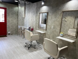 charm hair resort | 天満/南森町のヘアサロン