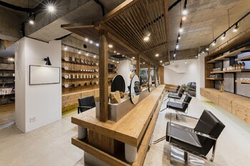 Discovered | 長野のヘアサロン