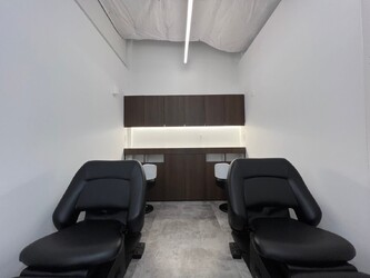 FEAT.青山店 | 表参道のヘアサロン