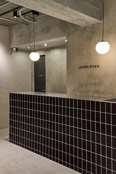gecko. brun | 武蔵小山のヘアサロン
