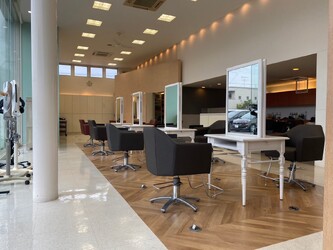 stella PRODUCED by EGAO 土浦木田余店 | 土浦のヘアサロン stella PRODUCED by EGAO 土浦木田余店 | 土浦のヘアサロン