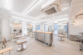 メンズサロン Johnny MEN 下北沢店 | 下北沢のヘアサロン メンズサロン Johnny MEN 下北沢店 | 下北沢のヘアサロン