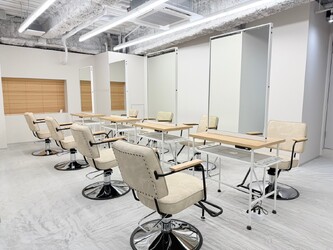 &.TIGRE TOKYO 池袋 | 池袋のヘアサロン &.TIGRE TOKYO 池袋 | 池袋のヘアサロン