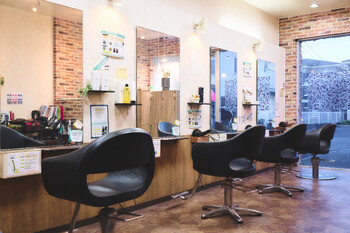 Trefle 東岸和田店 | 岸和田のヘアサロン Trefle 東岸和田店 | 岸和田のヘアサロン