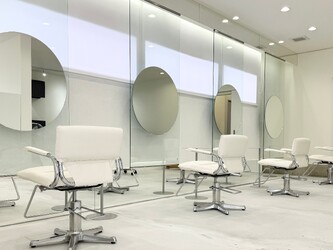 niw | 金沢のヘアサロン
