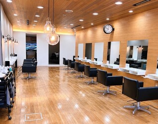 odd-jobs楽々園店 | 横川/十日市/舟入/西広島のヘアサロン odd-jobs楽々園店 | 横川/十日市/舟入/西広島のヘアサロン