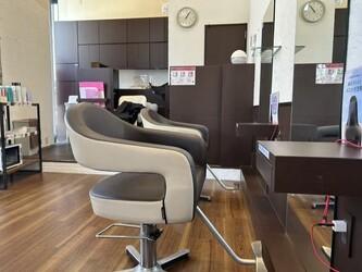 ヘアカラー専門店カラープラス室見駅前店 | 西新/姪浜のヘアサロン ヘアカラー専門店カラープラス室見駅前店 | 西新/姪浜のヘアサロン