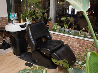 Cloud 9 | 梅田のヘアサロン