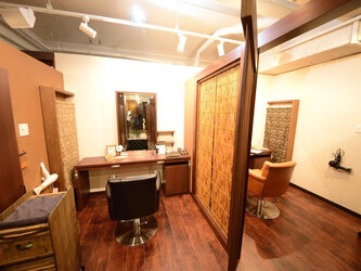 個室型美容室 GULGUL Libera 本八幡店 | 本八幡のヘアサロン