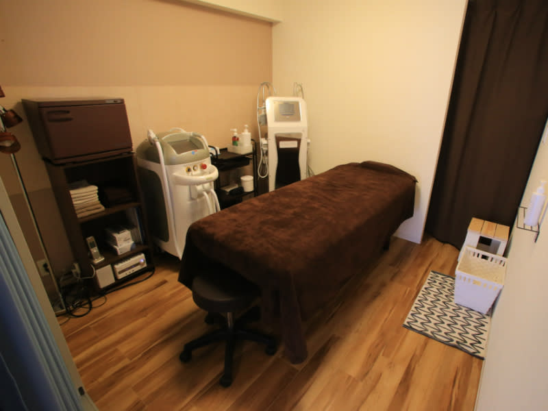 L＊CREST | 天神/大名のエステサロン