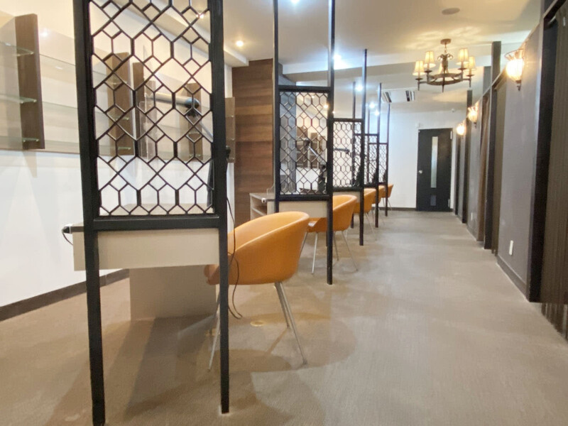 自爪を削らないパラジェル導入店〔ファッシーナ〕 | 池袋のネイルサロン