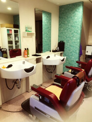 小さな理容室 nagahora | 青森のヘアサロン