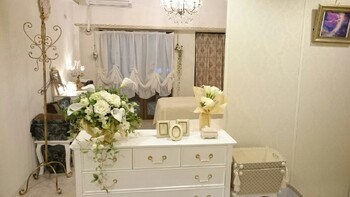 池袋まつげサロンKalonパリジェンヌマツエクマツパ | 池袋のアイラッシュ