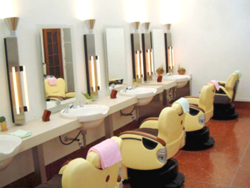 カットプラザ ホソミ | 川西のヘアサロン