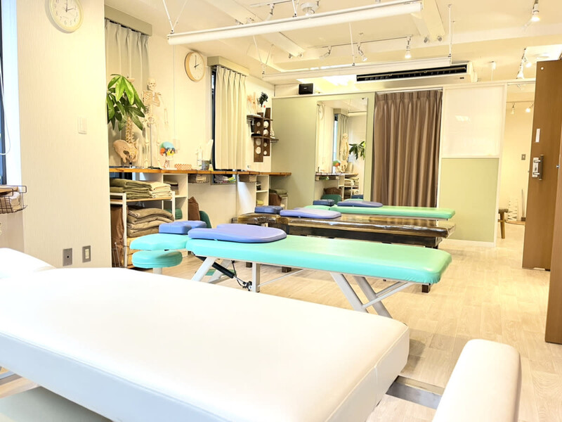 背骨labo 汐留整体院 | 新橋のリラクゼーション