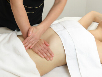 彫刻リンパ＆パートナーストレッチサロンWarm Beauty | 新宿のリラクゼーション