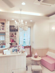 cut house HONEY BEE | 鶴見のヘアサロン