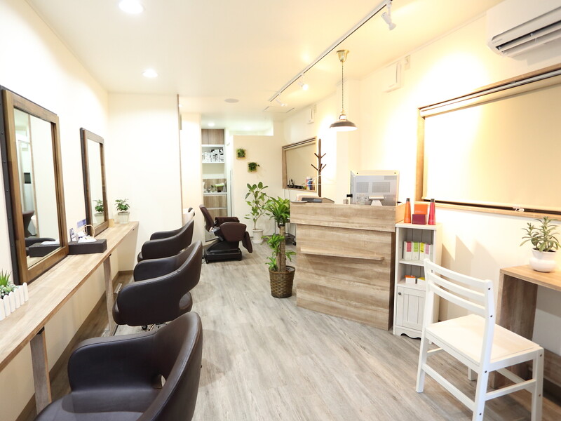 LUDA | 小岩のヘアサロン