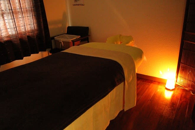 エステ・フランセスルーム 赤道店 | うるまのエステサロン