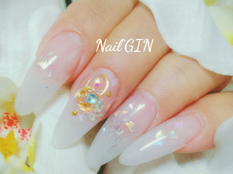 Nail‘ GIN | 朝霞のネイルサロン