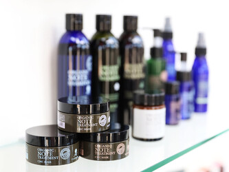 hair room VANIRA | 高岡のヘアサロン