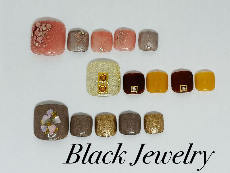 Black jewelry | 武蔵小山のネイルサロン