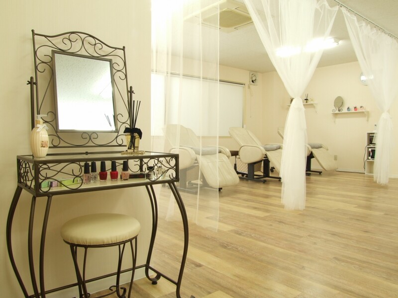 Black jewelry | 武蔵小山のアイラッシュ