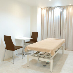 【メンズ専門サロン】 レイ・ブランコ | 元町のエステサロン