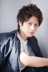 Euphoria 池袋東口駅前店 | 池袋のヘアサロン