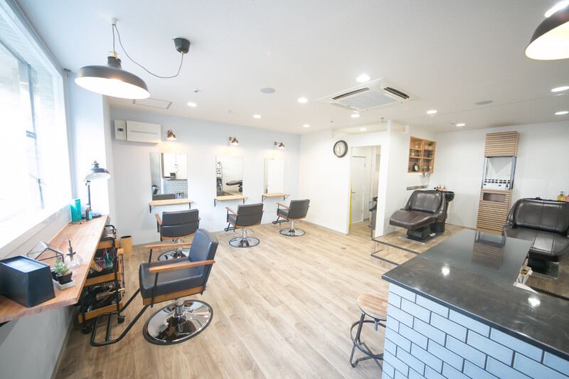 Amusebox | 名駅のヘアサロン