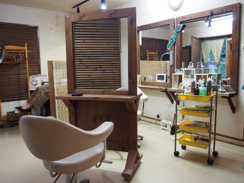 HIPs | 那覇のヘアサロン