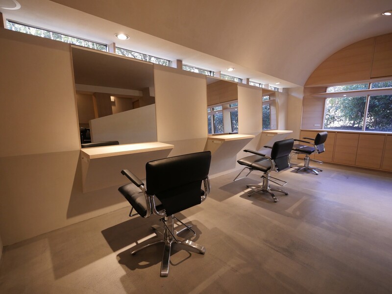 Hair&Spa More By LikkleMore | 王子のヘアサロン