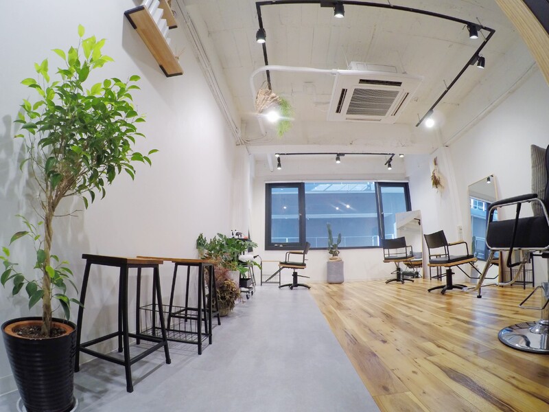 2nd | 心斎橋のヘアサロン