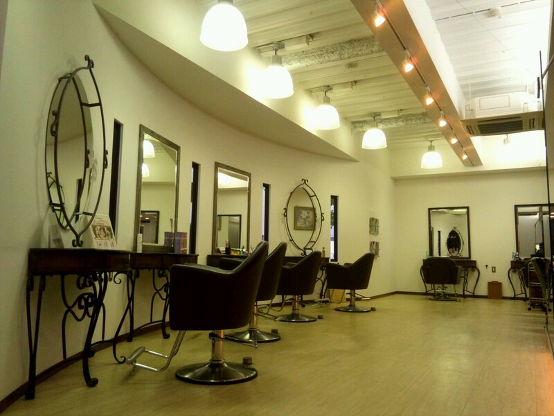 Cast hair doll | 広島駅周辺のヘアサロン