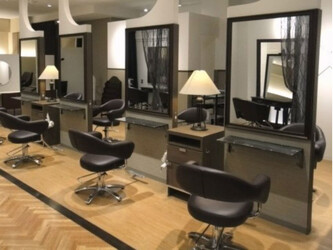 Le huit | 名駅のヘアサロン