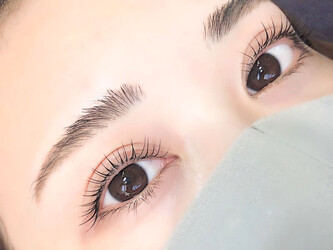 まつげと眉毛の専門店【Lutena】 | 大通のアイラッシュ